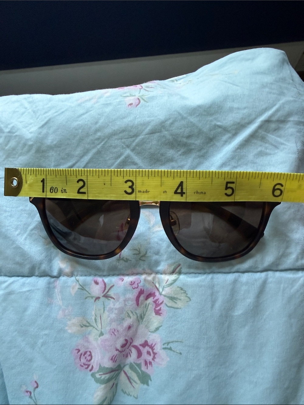 Tory Burch Tortoise Sunglasses with Bold Orange Case - Picture 12 of 14